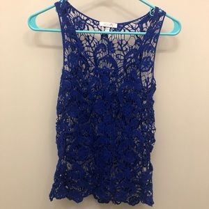 🖤 Blue lace tank (free with purchase)